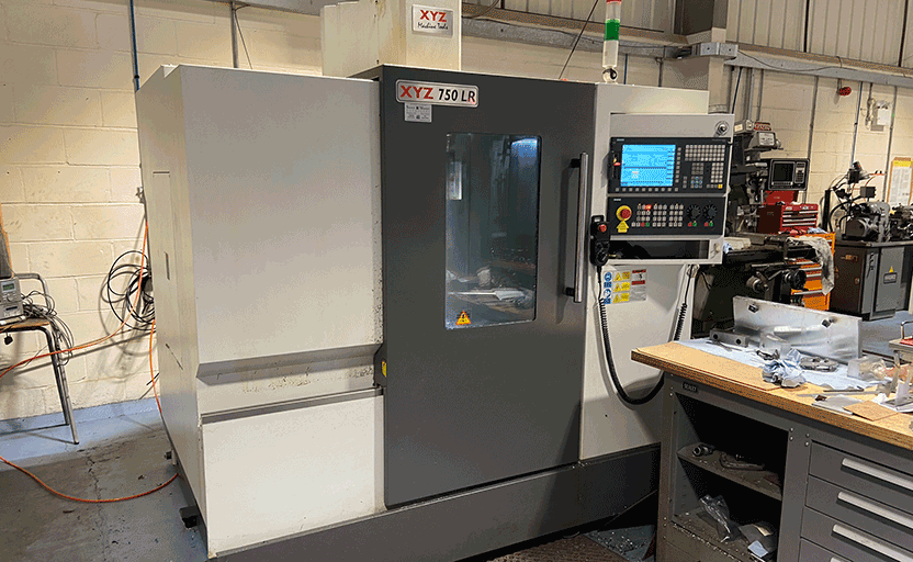 USED XYZ 750LR Open Fronted Vertical Machining Centre – TWW Cat 7953